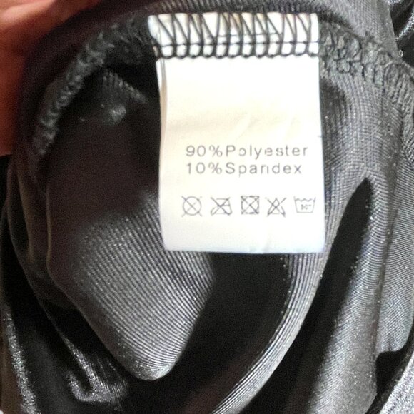 Elegant Black Velvet Wrap Dress - Picture 8 of 10